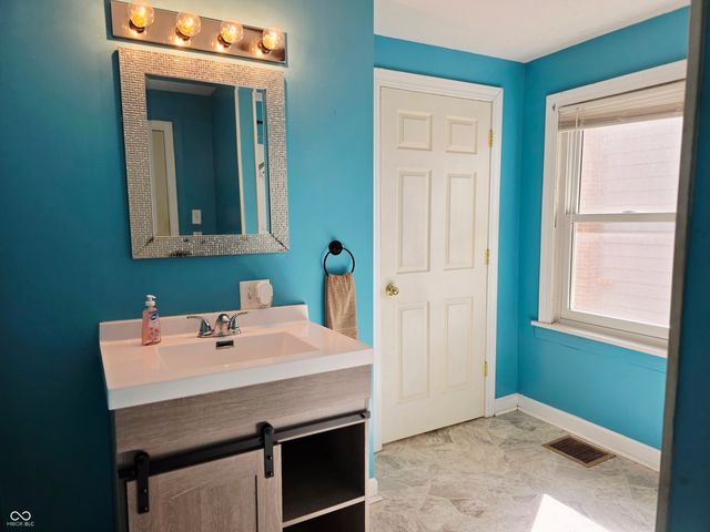 104 NW Eighteenth Street, Richmond, IN 47374