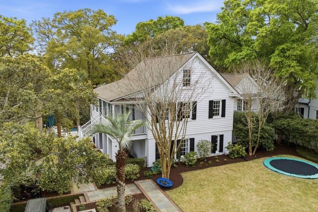207 Pitt Street, Mount Pleasant, SC 29464