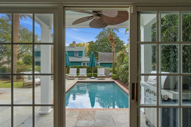 207 Pitt Street, Mount Pleasant, SC 29464