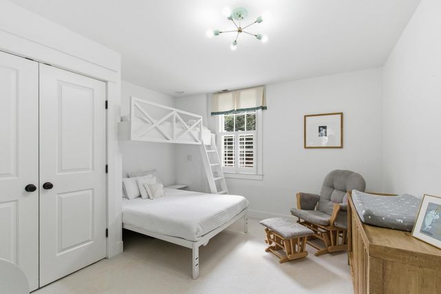 207 Pitt Street, Mount Pleasant, SC 29464