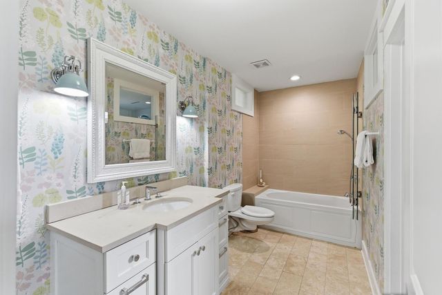 207 Pitt Street, Mount Pleasant, SC 29464