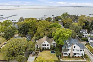 207 Pitt Street, Mount Pleasant, SC 29464