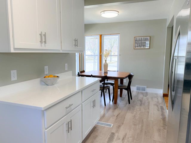 2405 S 83rd STREET, West Allis, WI 53219