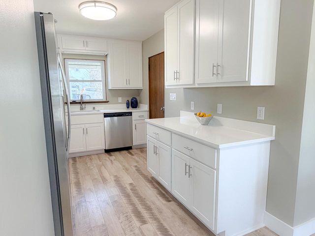 2405 S 83rd STREET, West Allis, WI 53219