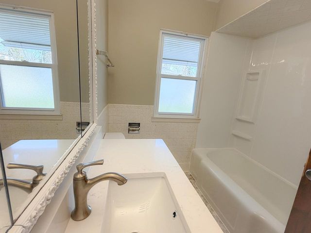 2405 S 83rd STREET, West Allis, WI 53219