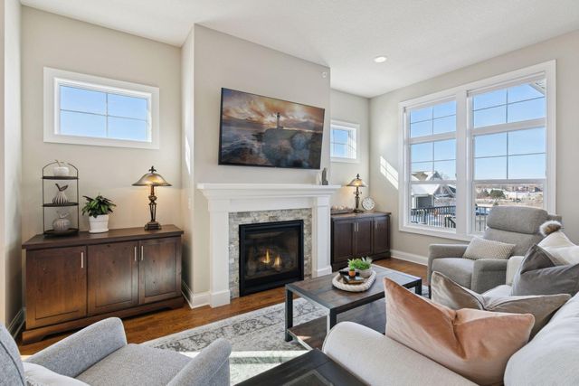 17788 Junelle Court, Lakeville, MN 55044