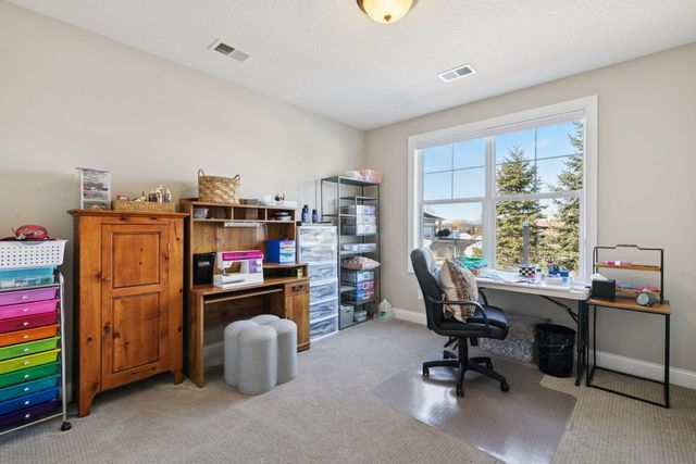 17788 Junelle Court, Lakeville, MN 55044