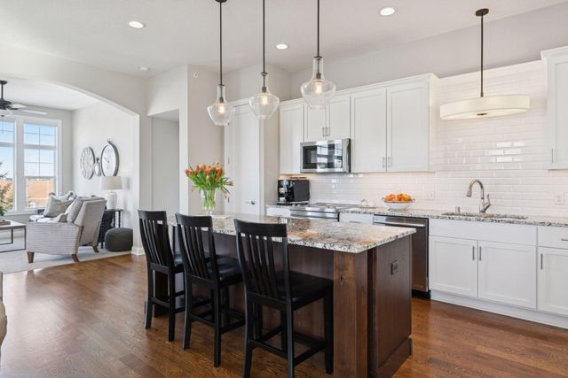 17788 Junelle Court, Lakeville, MN 55044