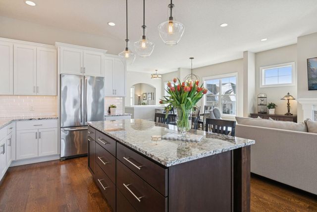 17788 Junelle Court, Lakeville, MN 55044