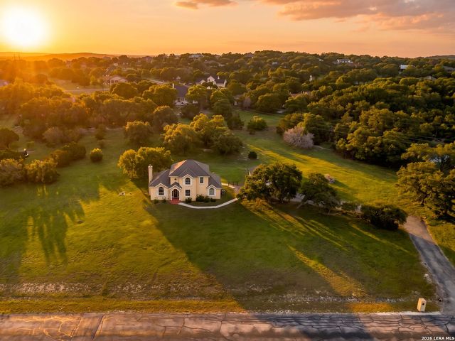 321 LANTANA RDG, Spring Branch, TX 78070