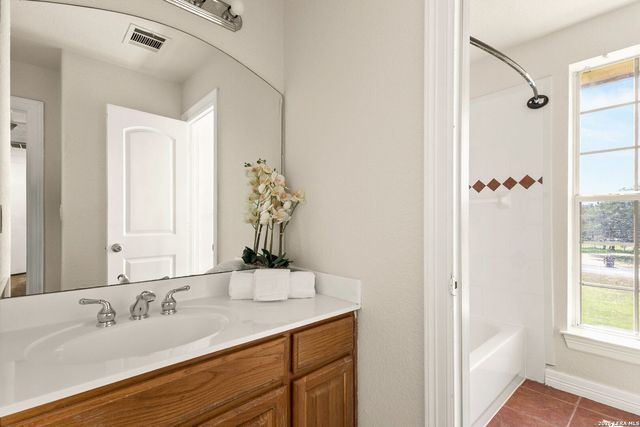 321 LANTANA RDG, Spring Branch, TX 78070