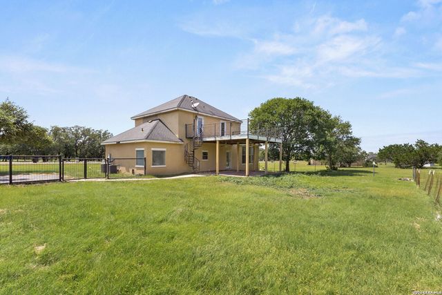 321 LANTANA RDG, Spring Branch, TX 78070