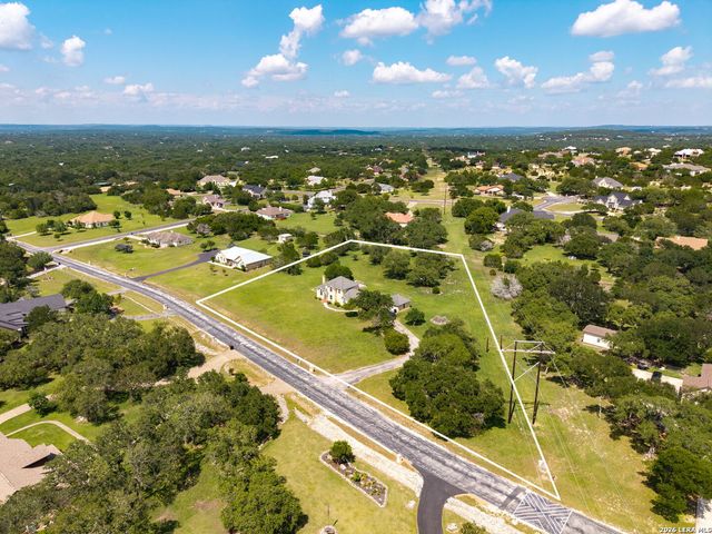 321 LANTANA RDG, Spring Branch, TX 78070