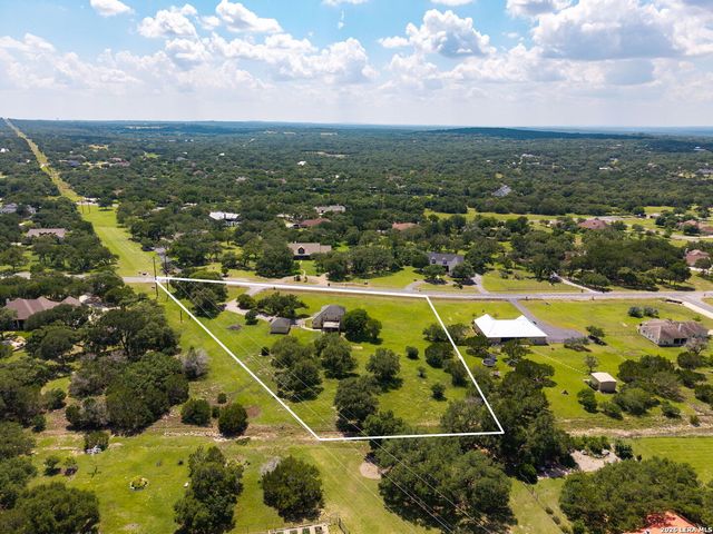 321 LANTANA RDG, Spring Branch, TX 78070