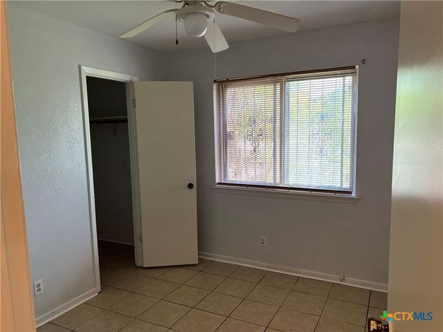 1406 Edgefield Street, Killeen, TX 76549