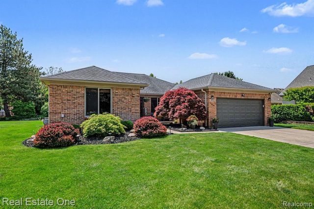 14972 River View Court, Sterling Heights, MI 48313