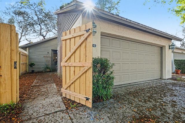 13803 LAZY OAK DRIVE, Tampa, FL 33613