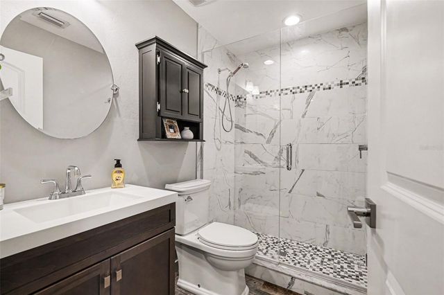 13803 LAZY OAK DRIVE, Tampa, FL 33613