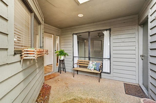 13803 LAZY OAK DRIVE, Tampa, FL 33613