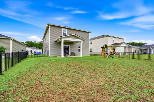 780 Wapama St., Little River, SC 29566