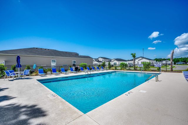 780 Wapama St., Little River, SC 29566