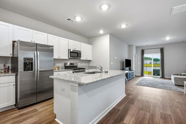 780 Wapama St., Little River, SC 29566