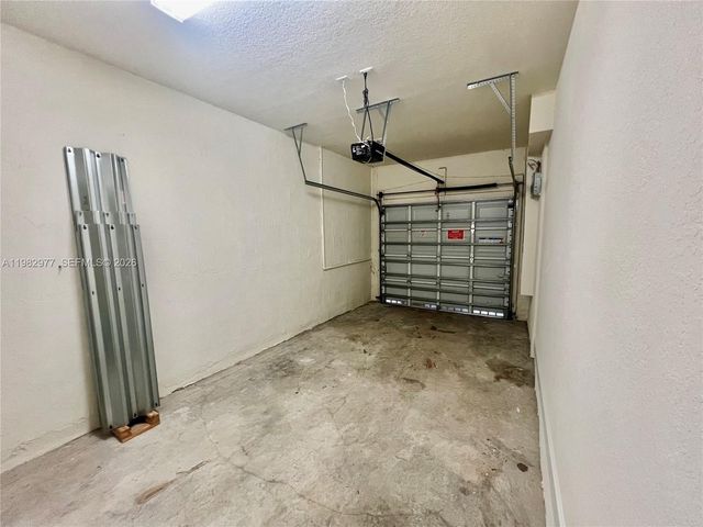 11989 SW 150th Pl, Miami, FL 33196