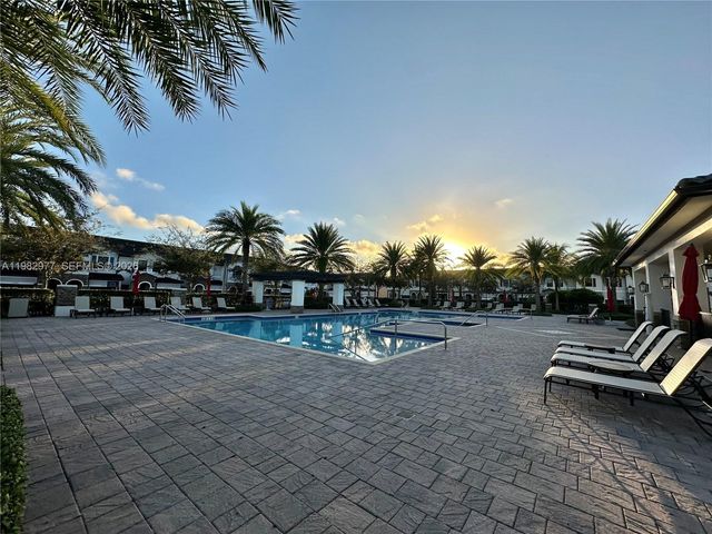 11989 SW 150th Pl, Miami, FL 33196