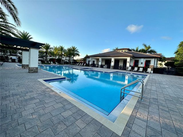 11989 SW 150th Pl, Miami, FL 33196