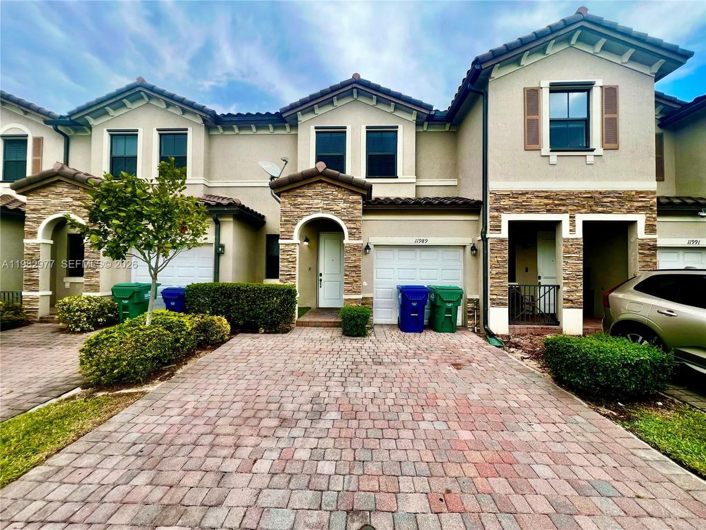 11989 SW 150th Pl, Miami, FL 33196