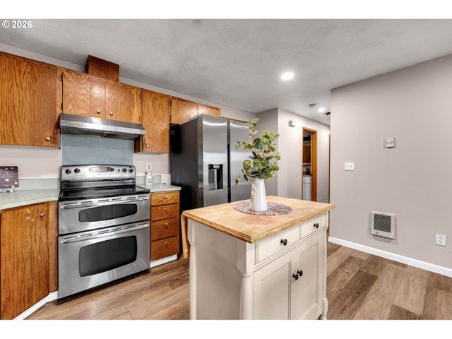 5011 Ne 151ST Ave, Vancouver, WA 98682