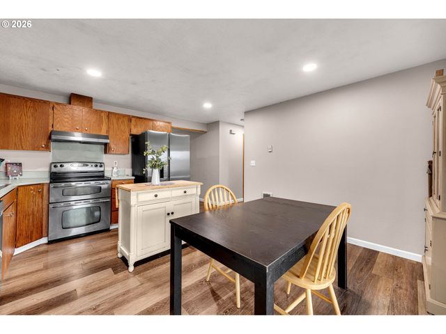 5011 Ne 151ST Ave, Vancouver, WA 98682