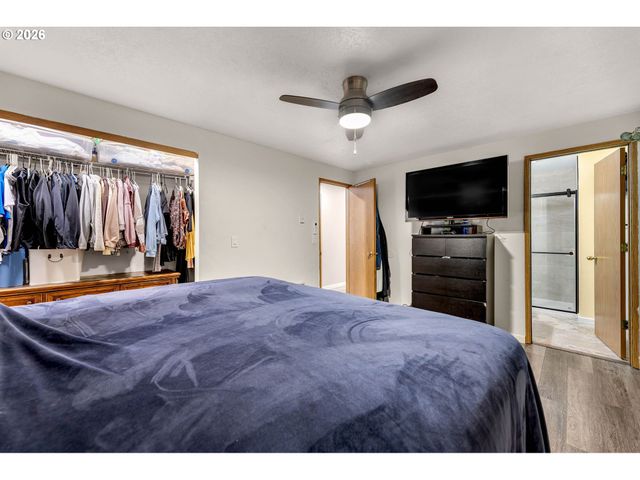 5011 Ne 151ST Ave, Vancouver, WA 98682