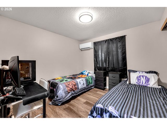 5011 Ne 151ST Ave, Vancouver, WA 98682