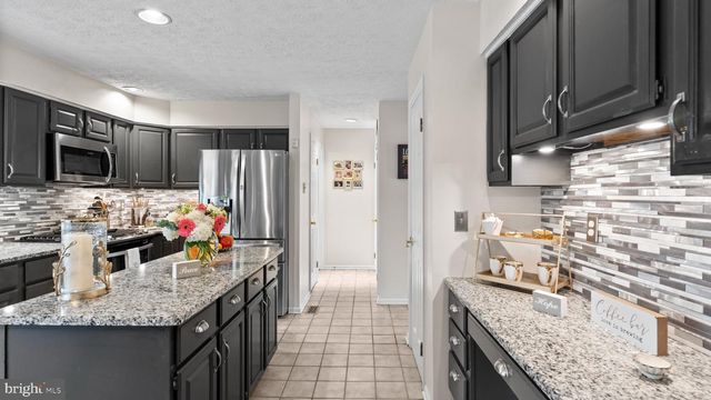15 MORN MIST CT, Baltimore, MD 21234