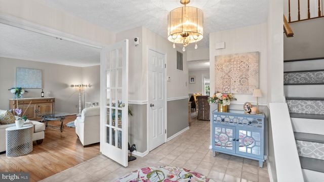 15 MORN MIST CT, Baltimore, MD 21234