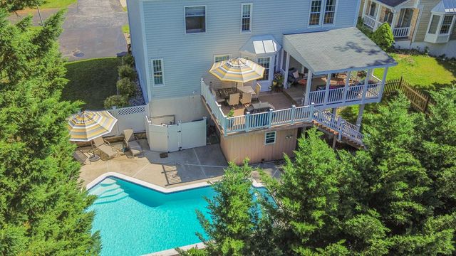 15 MORN MIST CT, Baltimore, MD 21234
