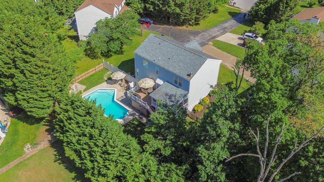 15 MORN MIST CT, Baltimore, MD 21234