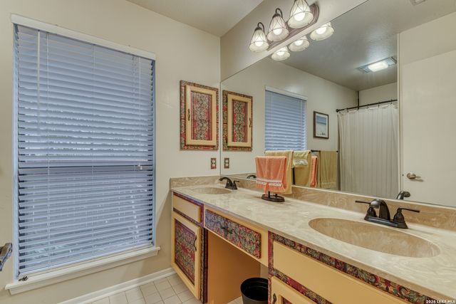 13046 Hunters Breeze, San Antonio, TX 78230