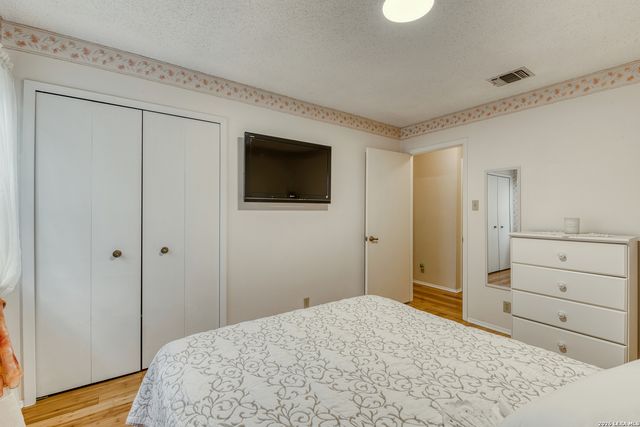 13046 Hunters Breeze, San Antonio, TX 78230