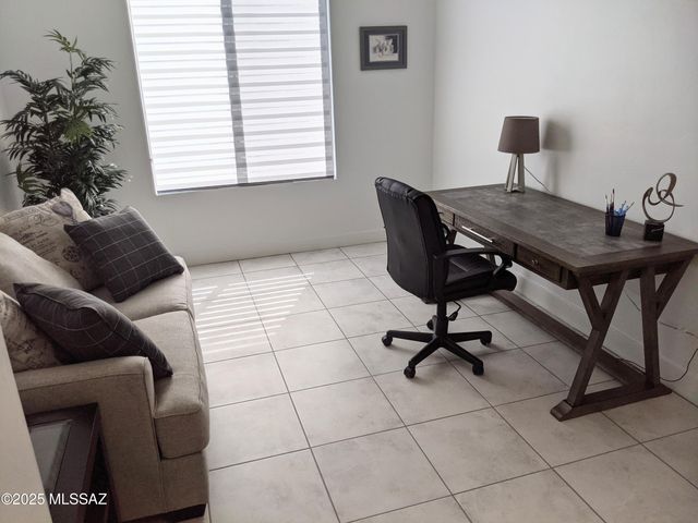 30987 S Basalt Drive, Oracle, AZ 85623