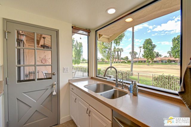 164 S Castellana, Palm Desert, CA 92260