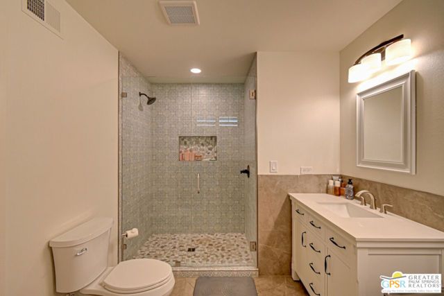 164 S Castellana, Palm Desert, CA 92260