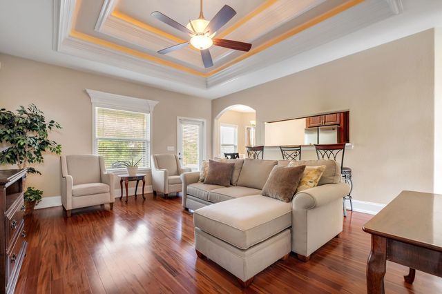 30 Carousel Circle, Crawfordville, FL 32327