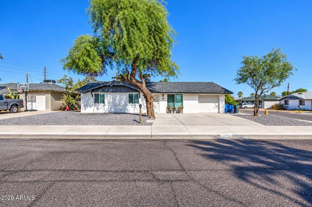 9043 N 16th Drive, Phoenix, AZ 85021
