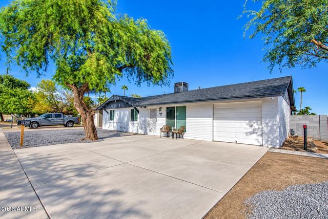 9043 N 16th Drive, Phoenix, AZ 85021