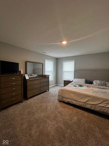 7329 Doyal Drive, Whitestown, IN 46075