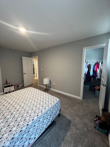 7329 Doyal Drive, Whitestown, IN 46075