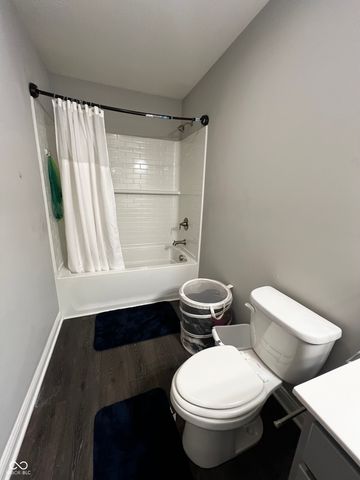 7329 Doyal Drive, Whitestown, IN 46075