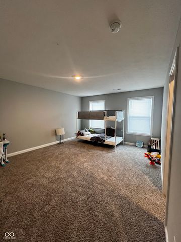 7329 Doyal Drive, Whitestown, IN 46075